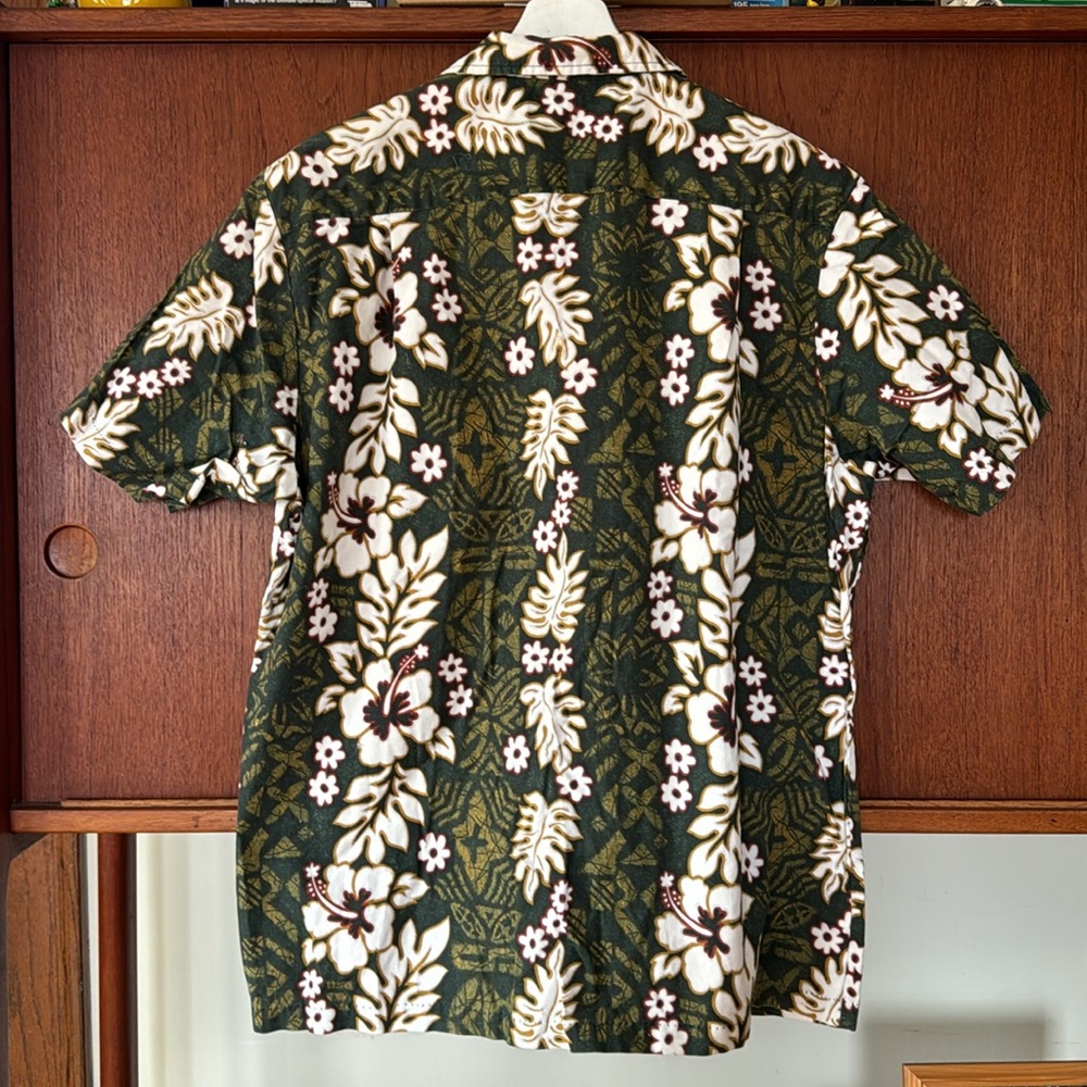 Styled BY RJC LTD. Made in Hawaii USA. Vintage retro Hawaiian short sleeve shirt - Picture 7 of 12